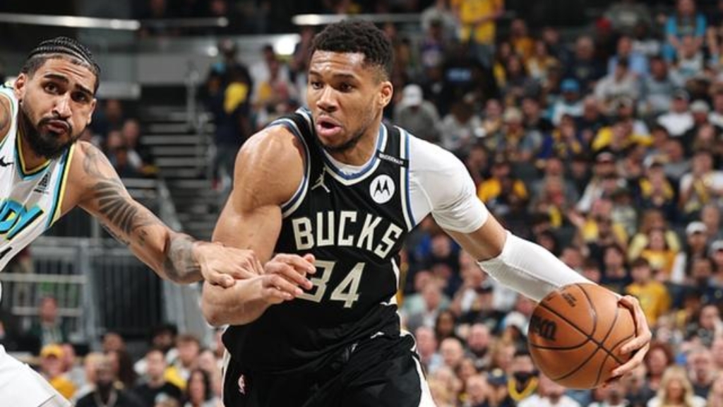  字母哥最后比赛 