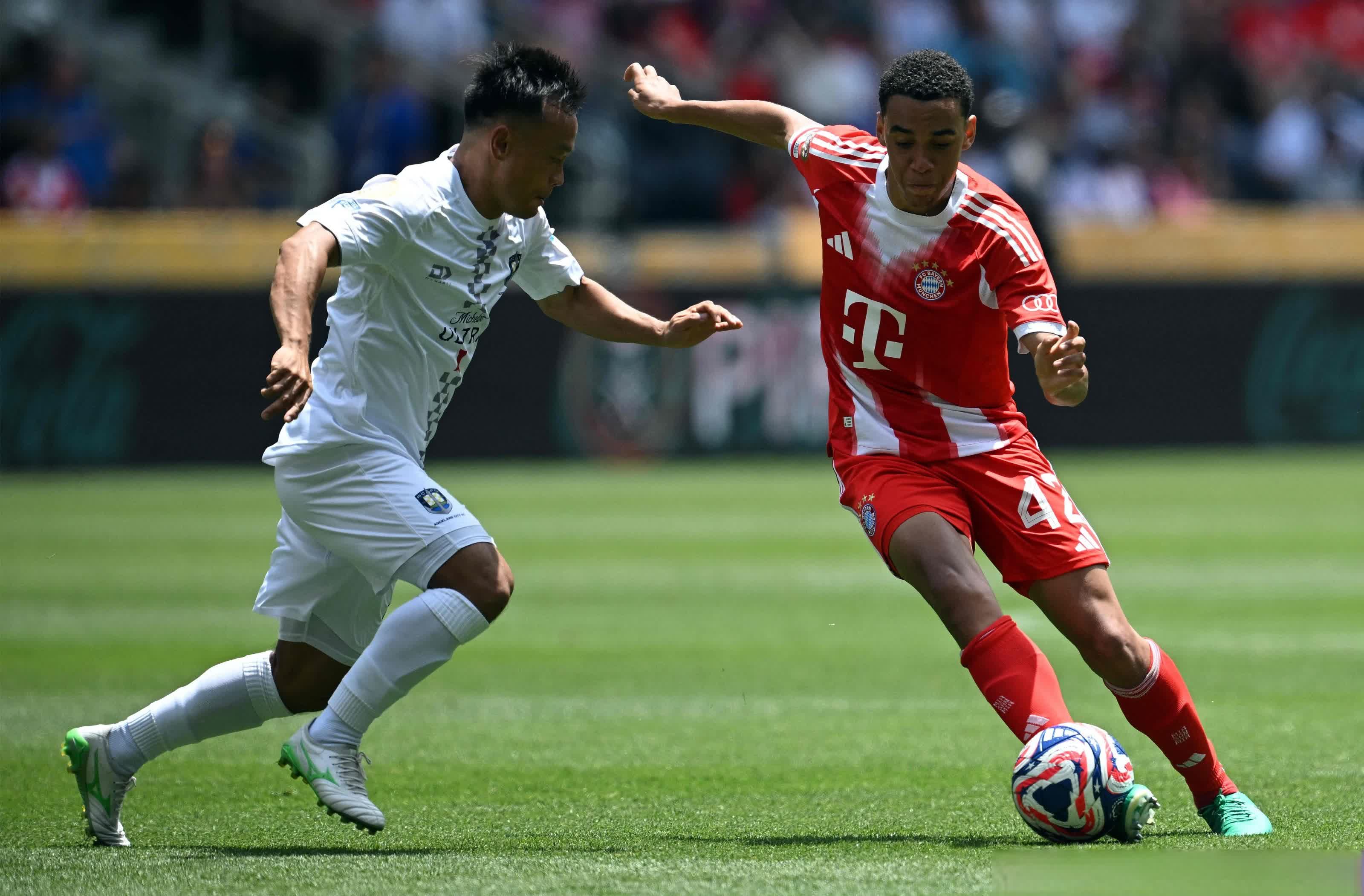 开云·体育官网包含拜仁慕尼黑训练开放日，清晨豪取连胜引欢呼，国王杯在即，年轻球员得到机会的词条