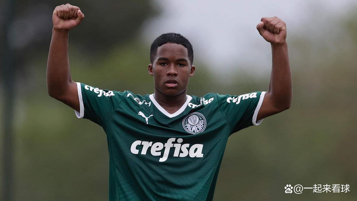 包含那不勒斯发布备战花絮，赛前回应争议，英超任务艰巨，控场能力受关注的词条