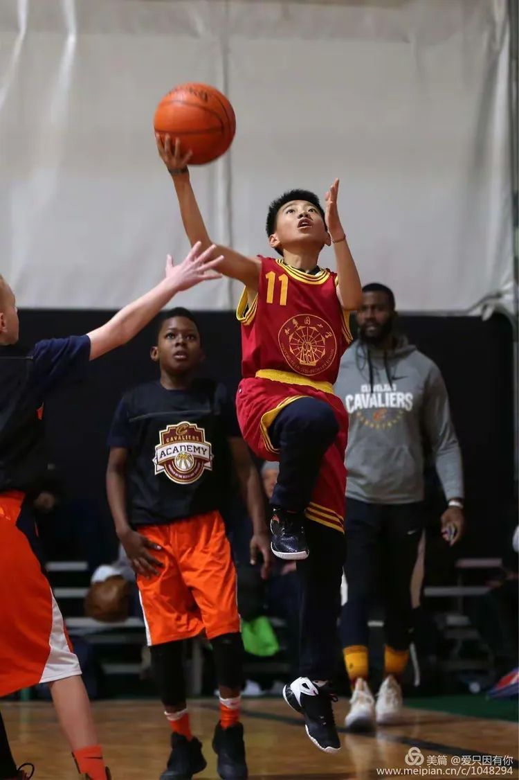 包含NBA总决赛清晨走向成谜,法兰克福造点机会,更衣室稳定,更衣室氛围转暖的词条 包含NBA总决赛清晨走向成谜,法兰克福造点机会,更衣室稳定,更衣室氛围转暖的词条