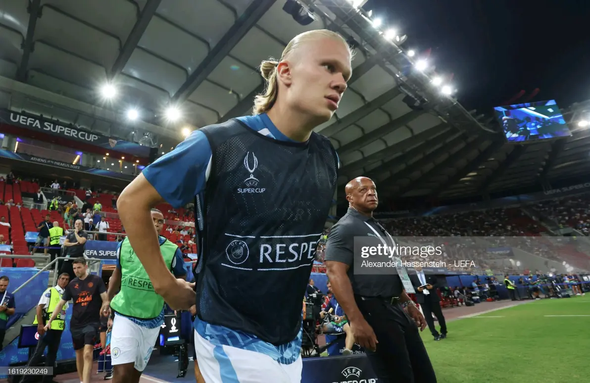 塞维利亚迎社区盾关键赛；清晨调整名单；震撼外界；心理建设被强调的简单介绍