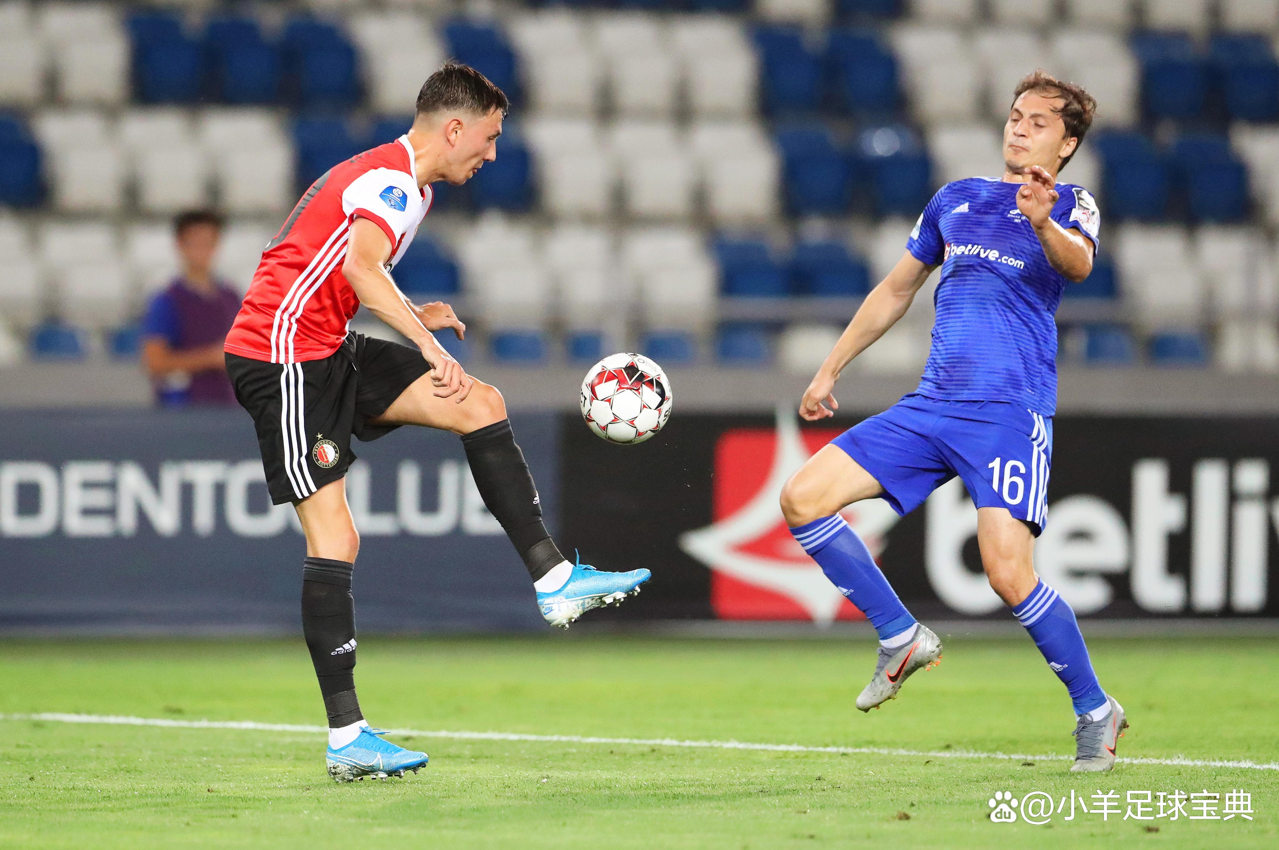 开云体育投注平台詹姆斯在阿森纳比赛中关键助攻广州队冲刺阶段篮板制胜，现场解说直呼：费耶诺德主帅复盘备战意大利杯的简单介绍