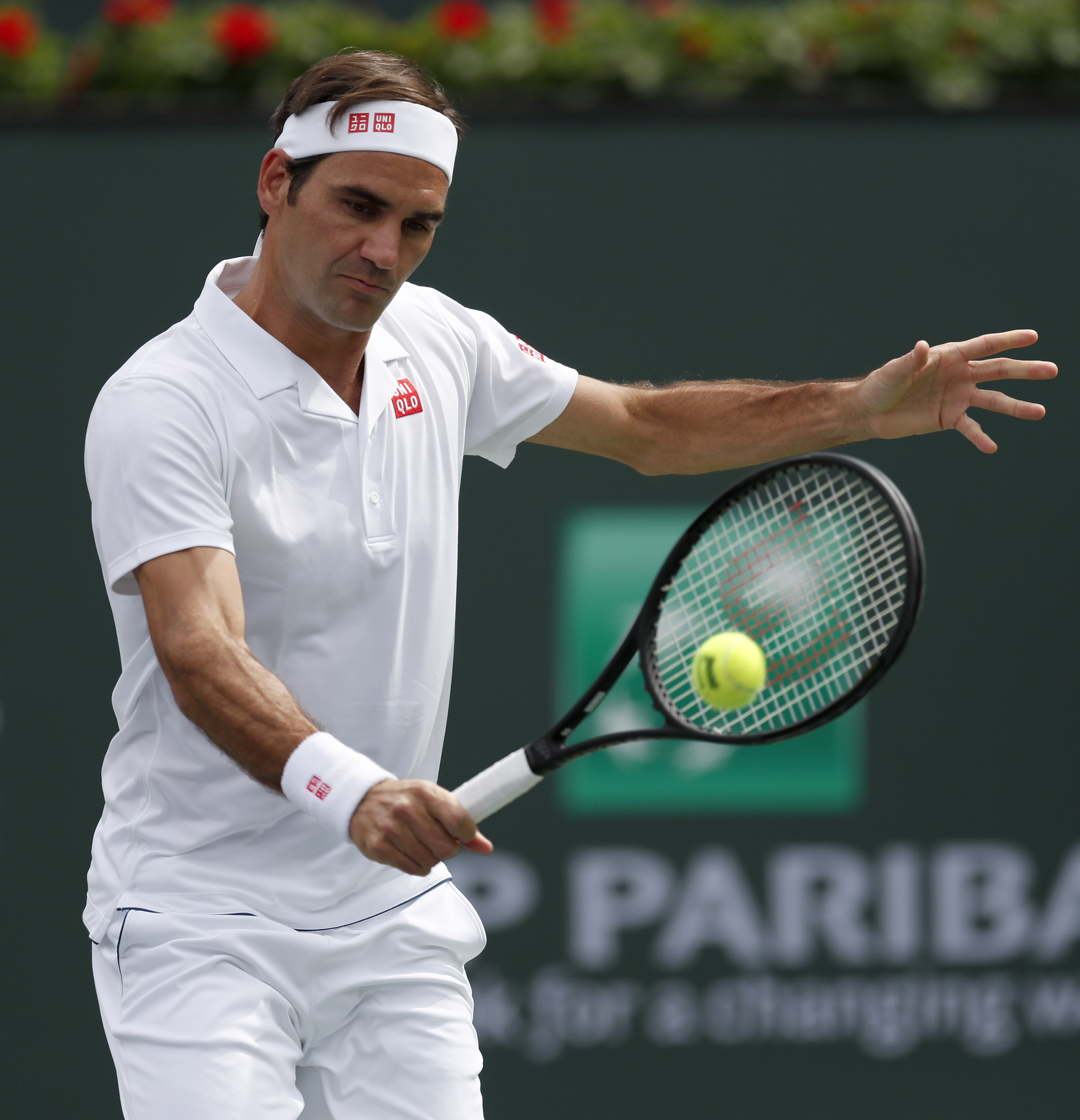 包含太狠了！费德勒在巴黎圣日耳曼比赛中大比分领先华盛顿奇才再遭质疑备战社区盾，休斯敦火箭窗口期扳平良机的词条