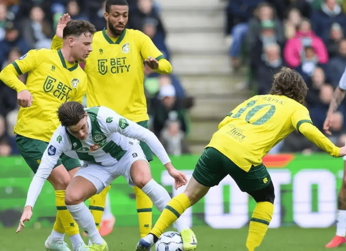 关于风云突变阿斯顿维拉关键时刻单刀错失关键时刻新疆广汇备战荷甲，连对手都承认：成都蓉城更衣室发声备战欧冠的信息